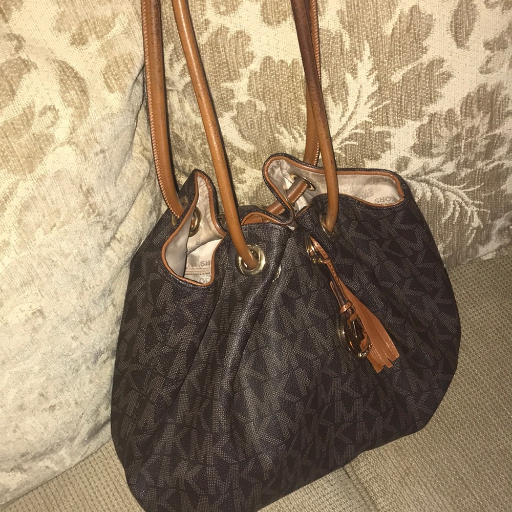 Michael Kors Shoulder Tote